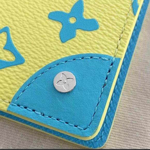 Louis Vuitton Very Rare S/S 2023 Playground Monogram
Wallet Sold Out - Picture 10 of 11